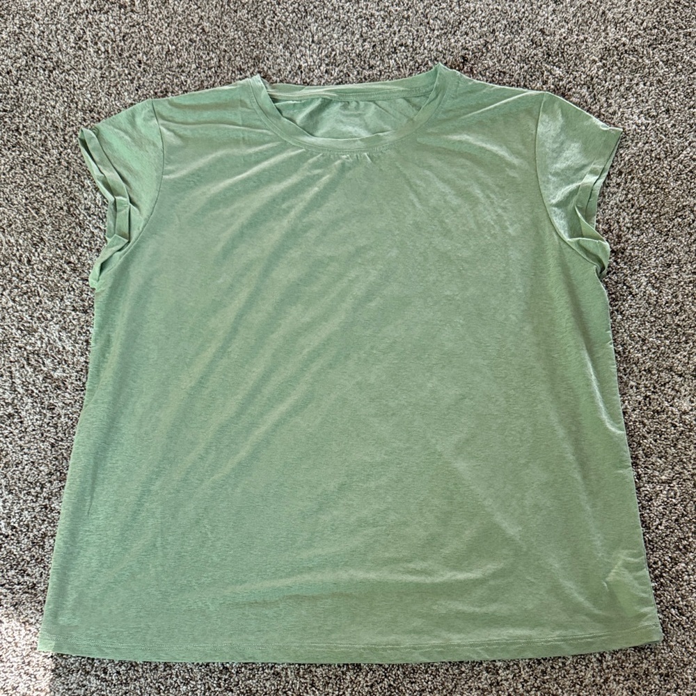 Zyia tee shirt
